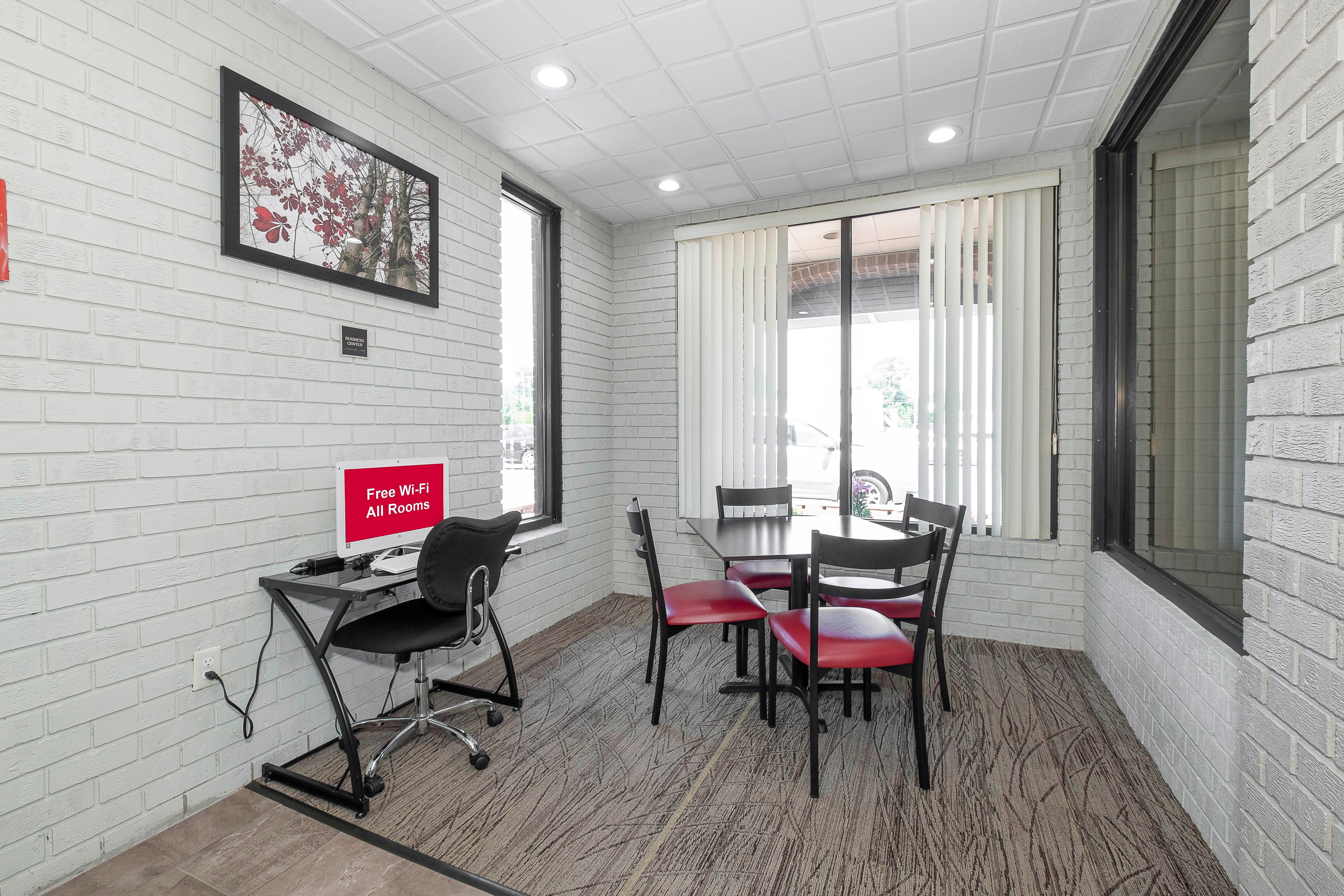 Red Roof Inn Roanoke Rapids Exterior photo