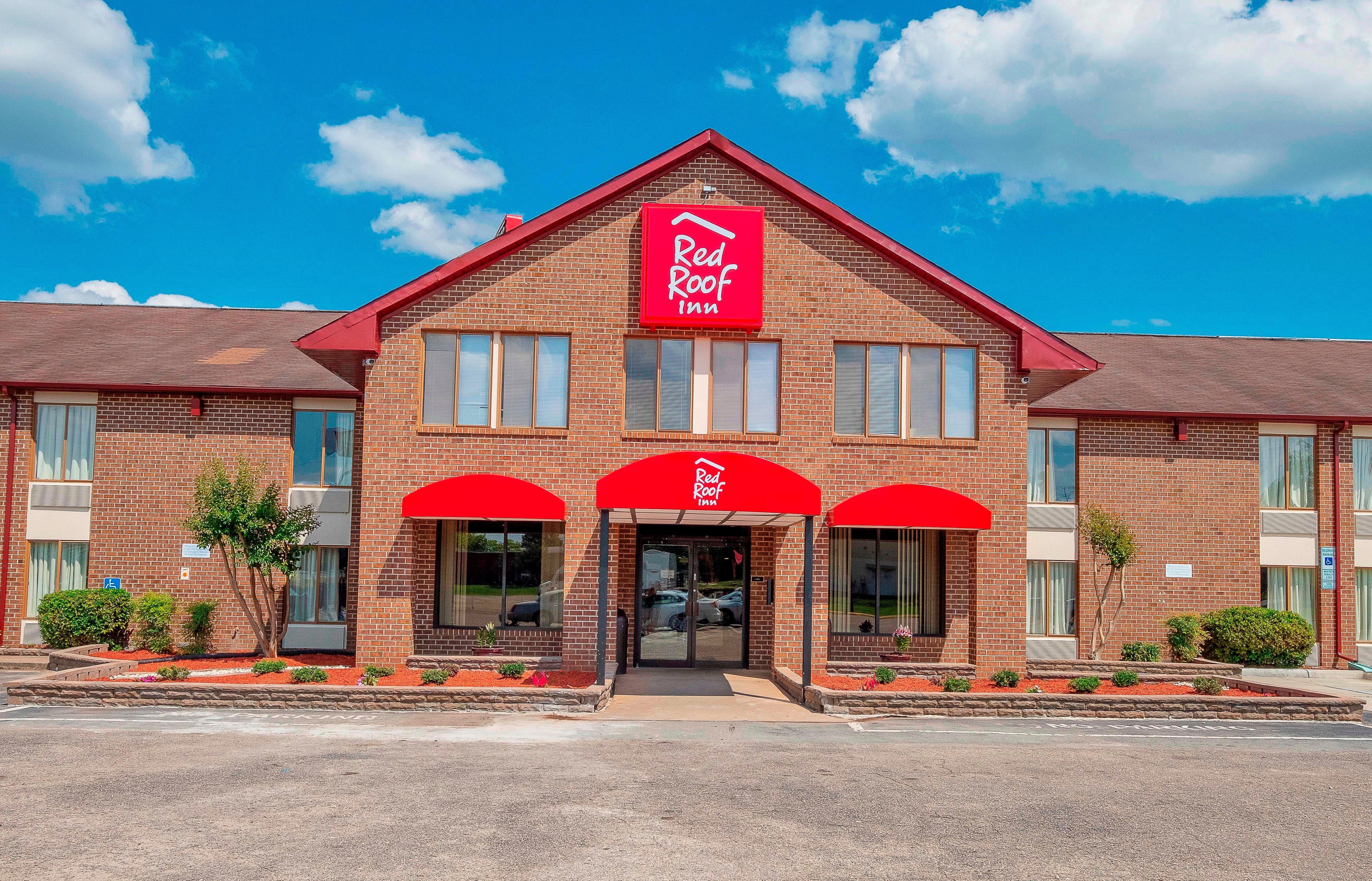 Red Roof Inn Roanoke Rapids Exterior photo